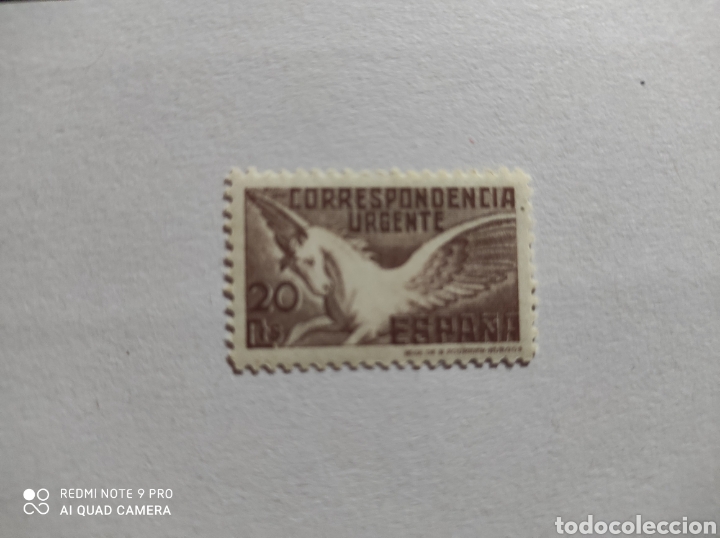 1937 PEGASO N° 832 con charnela