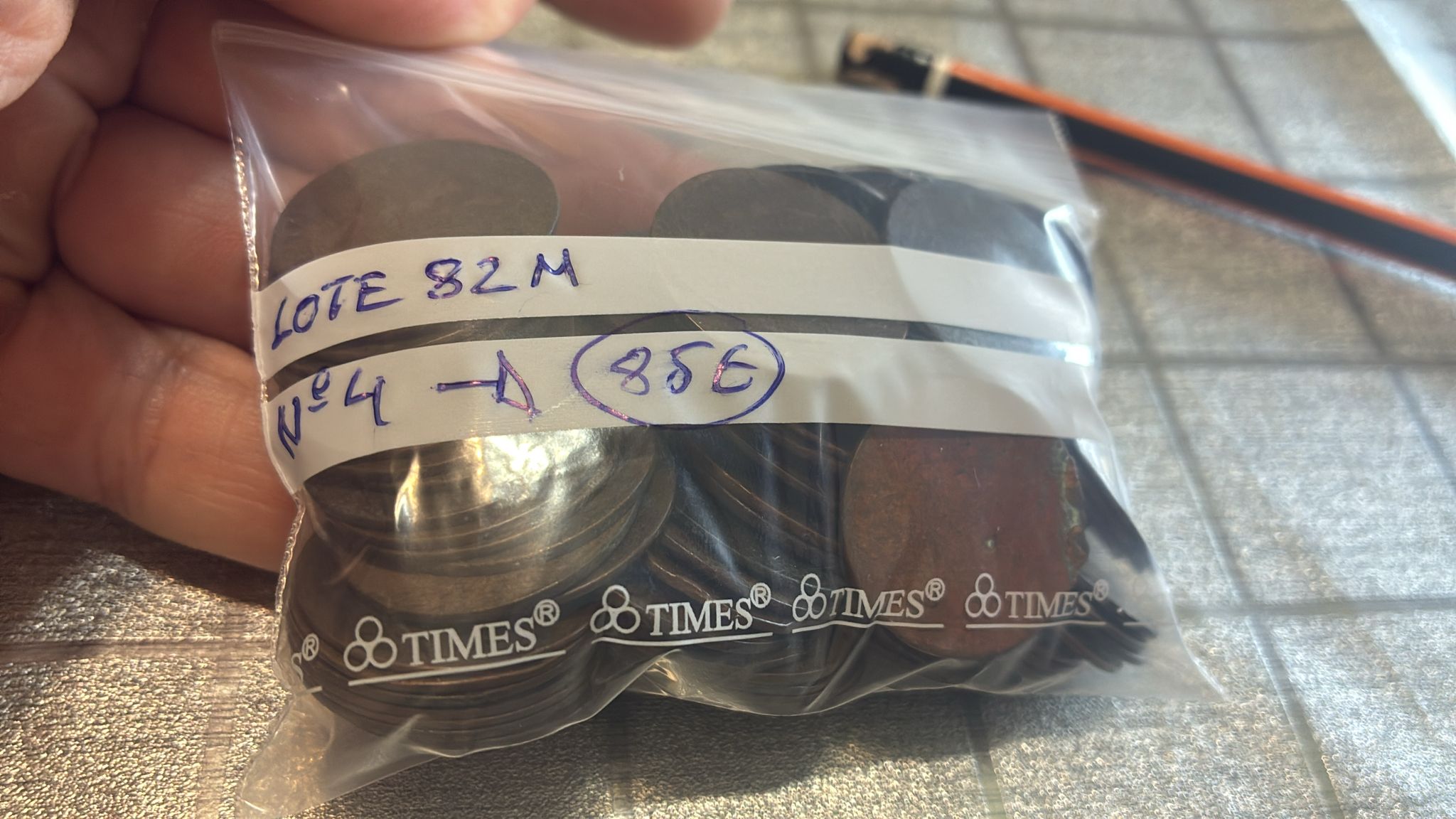 CRLOT004 LOTE 82 MONEDAS DE 5 CTS (55 GOB. PROV. Y 27 ALFONSO XII)