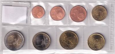 CRC0194 TIRA MONEDAS EUROS PORTUGAL 2005 8 VALORES